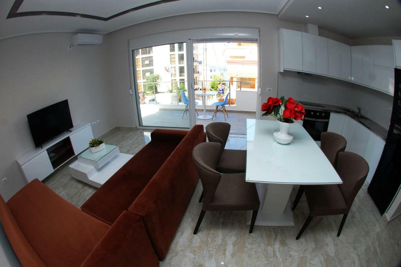 Oceanic Luxury Apartments Саранда Экстерьер фото