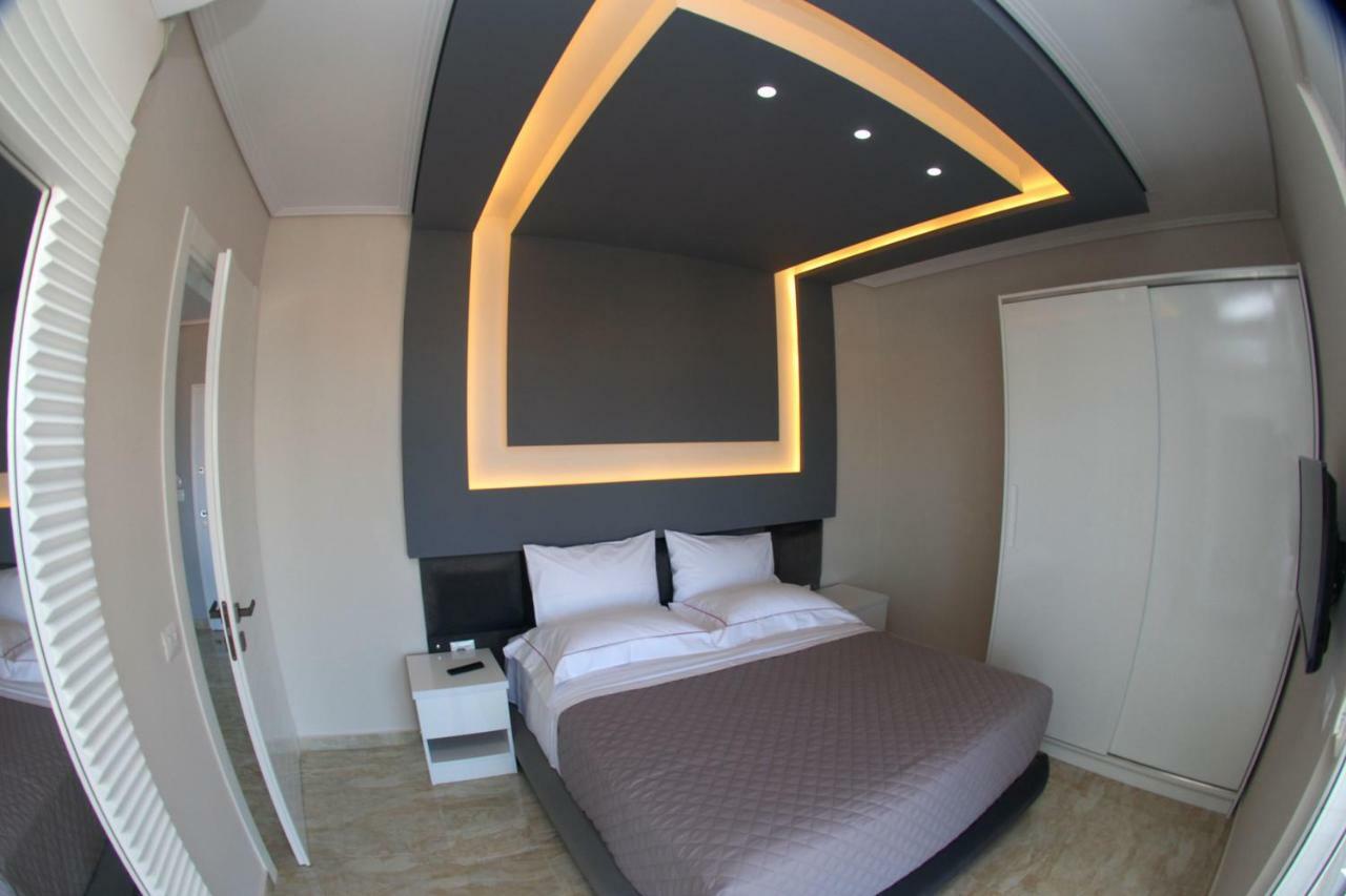Oceanic Luxury Apartments Саранда Экстерьер фото