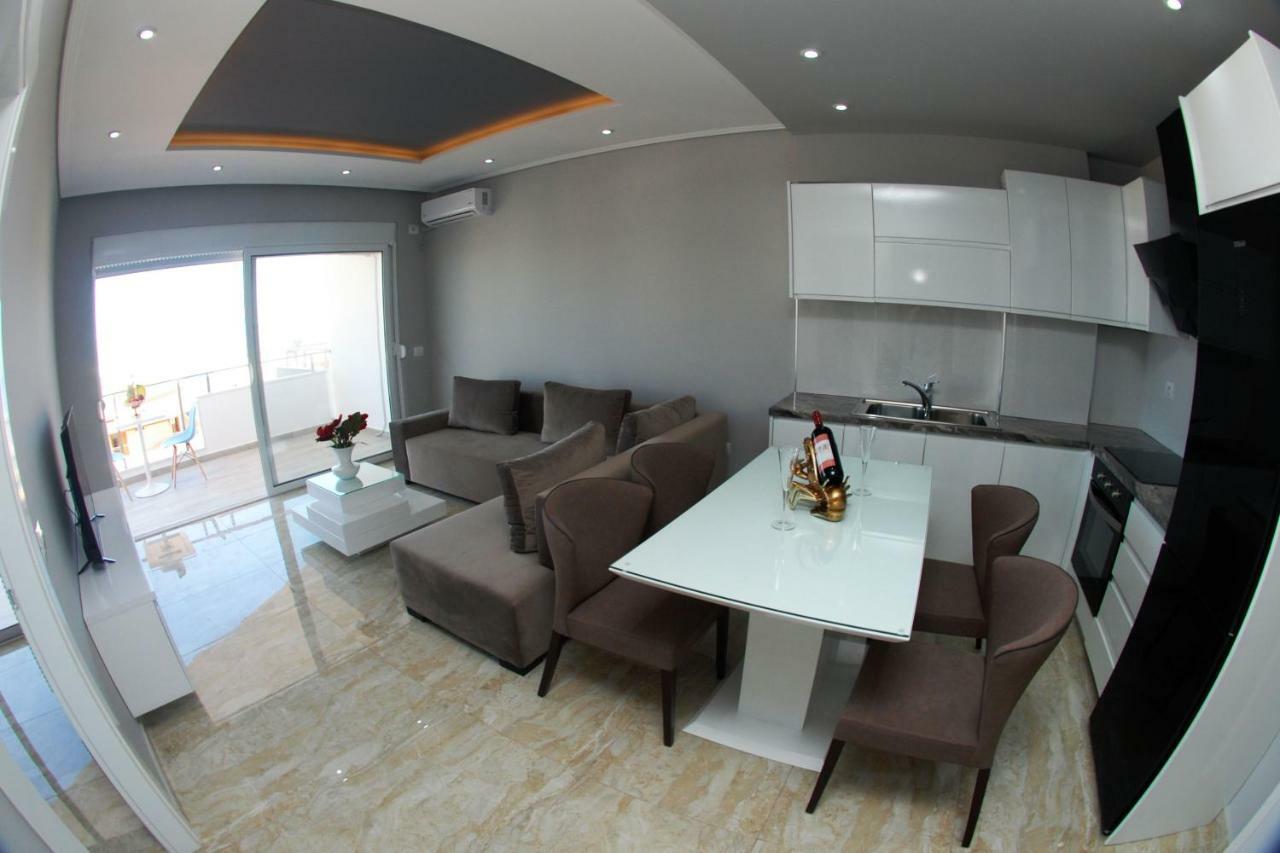 Oceanic Luxury Apartments Саранда Экстерьер фото